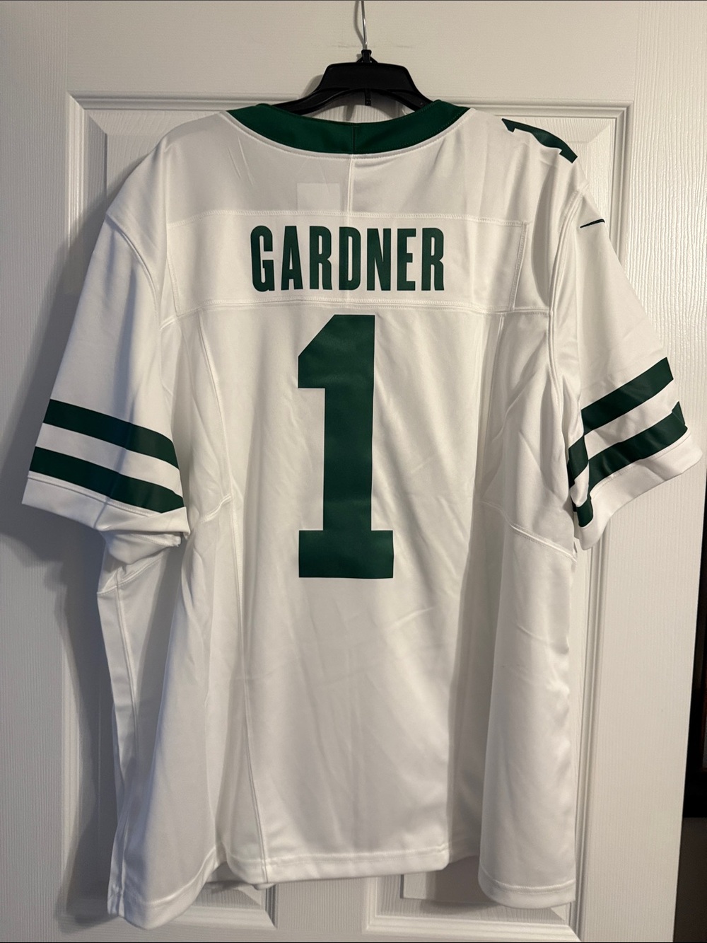 Men's White New York Jets Football Jersey with Green Accents - #1 - Picture 6 of 7